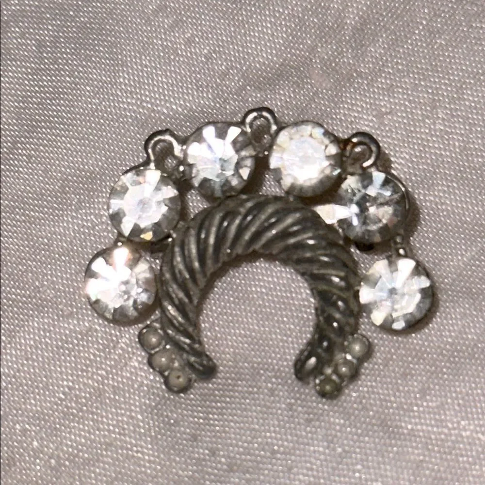 Vintage Silver Tone‎ & Rhinestones Horseshoe Shaped Brooch